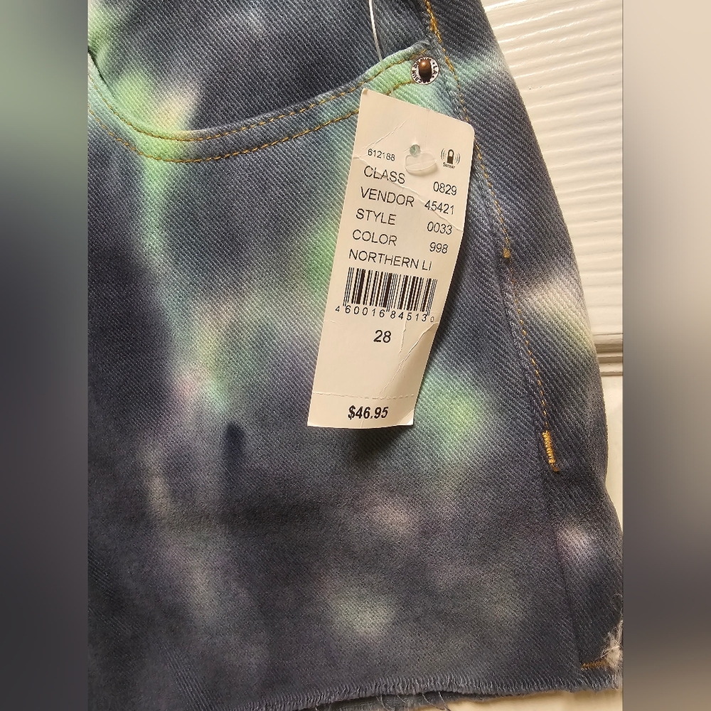 PacSun Demi Tie Dye High Rise Shorts Size 28 NWT - Picture 5 of 11